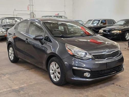 Platinum Graphite 2016 Kia Rio EX