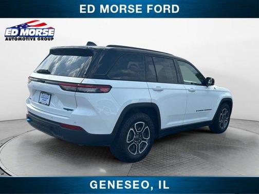 2024 Jeep Grand Cherokee 4xe Trailhawk