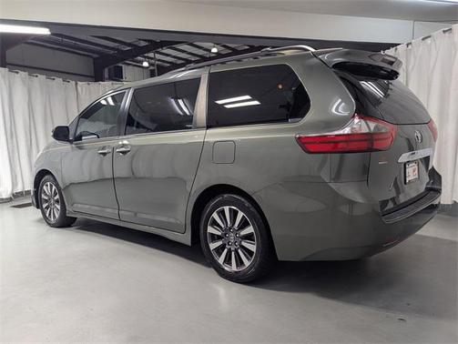 2020 Toyota Sienna Limited