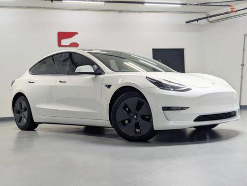 2023 Tesla Model 3 Standard Range