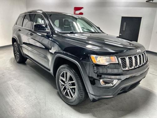 2020 Jeep Grand Cherokee Laredo