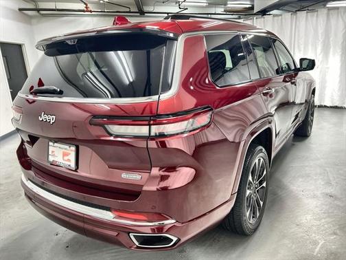 2022 Jeep Grand Cherokee L Overland