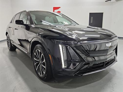 2024 Cadillac LYRIQ Sport