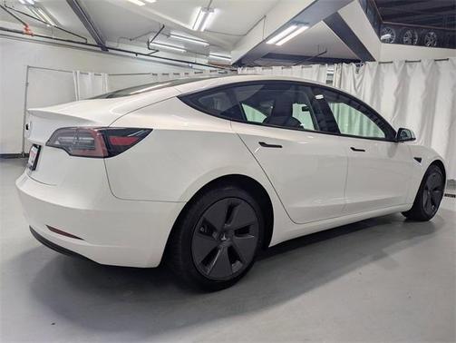 2023 Tesla Model 3 Standard Range
