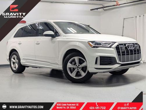 2023 Audi Q7 45 Premium Plus