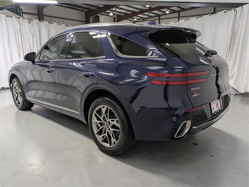 2022 Genesis GV70 2.5T AWD