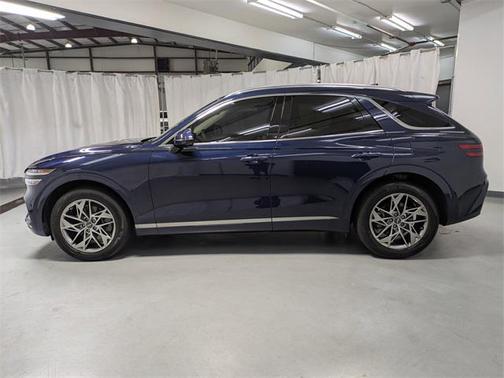 2022 Genesis GV70 2.5T AWD