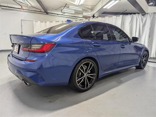 2020 BMW 330 330i