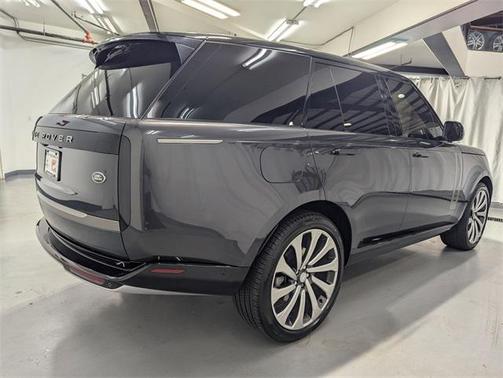 2023 Land Rover Range Rover P400 SE
