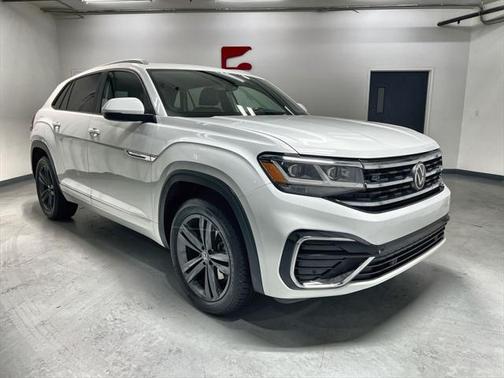 2020 Volkswagen Atlas Cross Sport 3.6L V6 SE w/Technology R-Line
