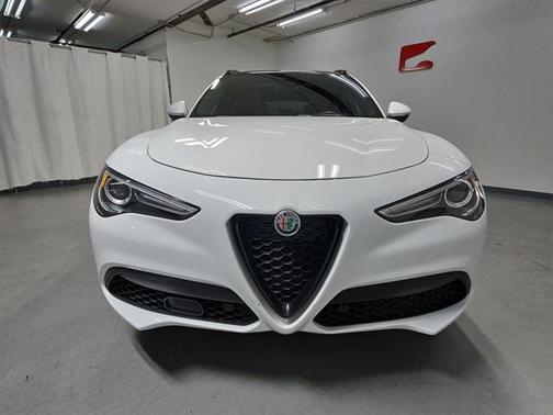 2022 Alfa Romeo Stelvio Sprint