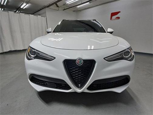 2022 Alfa Romeo Stelvio Sprint
