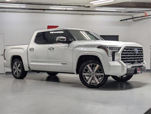 2023 Toyota Tundra Hybrid Capstone