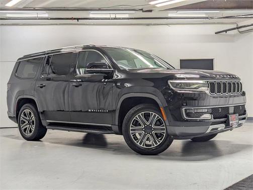 2022 Jeep Wagoneer Series III 4x2