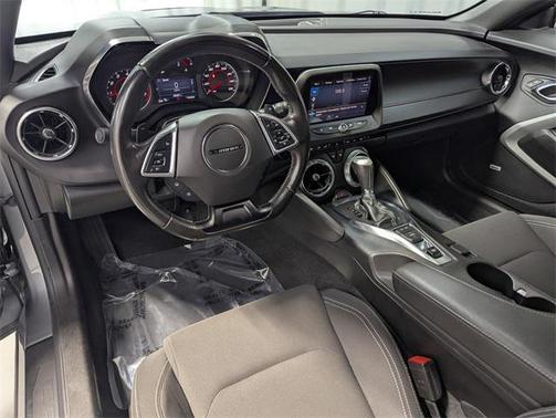 2022 Chevrolet Camaro RWD Coupe LT1