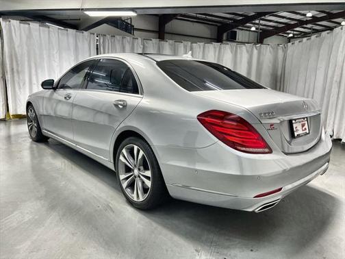 2015 Mercedes-Benz S-Class S 550