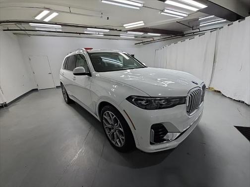 2020 BMW X7 xDrive40i
