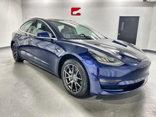 2019 Tesla Model 3 Long Range