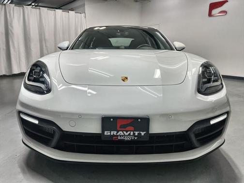 2021 Porsche Panamera 4