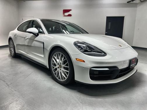 2021 Porsche Panamera 4