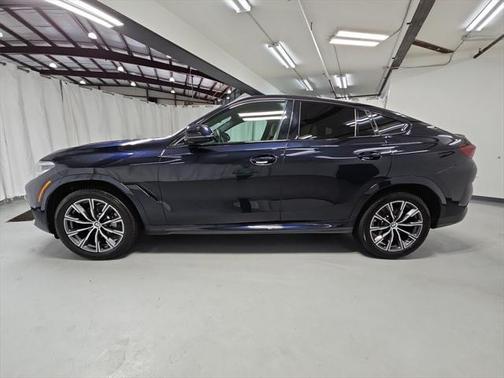 2022 BMW X6 xDrive40i