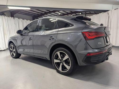 2023 Audi Q5 45 S line Premium Plus