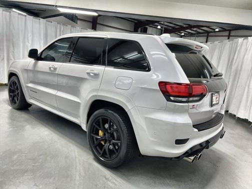 2021 Jeep Grand Cherokee Trackhawk
