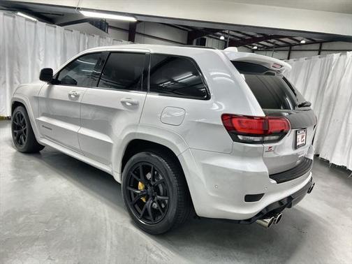 2021 Jeep Grand Cherokee Trackhawk
