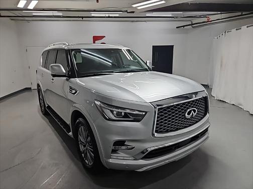 2021 INFINITI QX80 Luxe