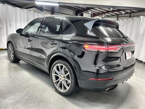 2019 Porsche Cayenne S