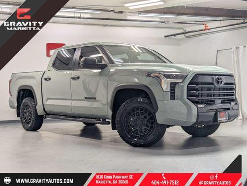 2025 Toyota Tundra SR5