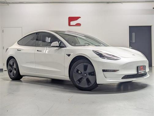 2023 Tesla Model 3 Standard Range