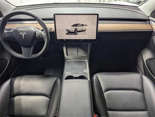 2023 Tesla Model 3 Standard Range