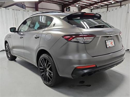 2022 Maserati Levante Modena