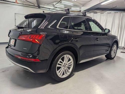 Brilliant Black 2020 Audi Q5 45 Premium Plus