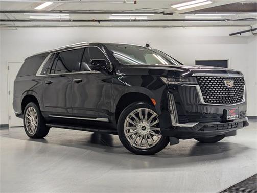 2023 Cadillac Escalade ESV Premium Luxury