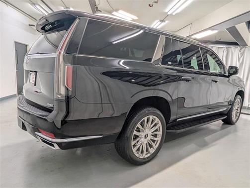 2023 Cadillac Escalade ESV Premium Luxury