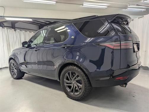 2023 Land Rover Discovery P360 S R-Dynamic