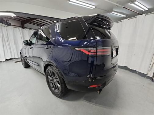 2023 Land Rover Discovery P360 S R-Dynamic