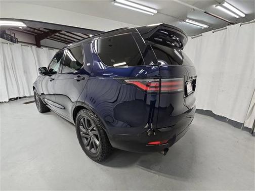 2023 Land Rover Discovery P360 S R-Dynamic