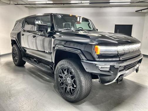 2024 GMC HUMMER EV SUV 2X