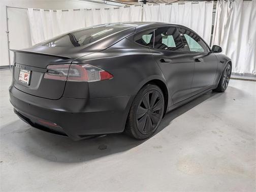 2021 Tesla Model S Plaid