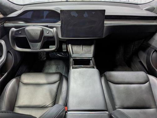2021 Tesla Model S Plaid