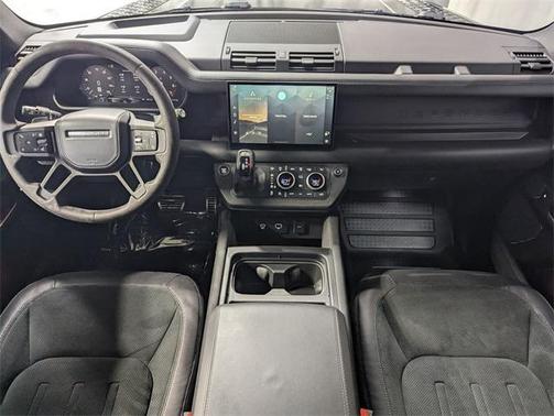 2024 Land Rover Defender 110 P525 Carpathian Edition