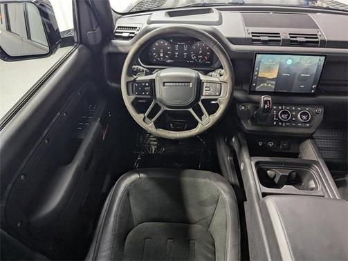 2024 Land Rover Defender 110 P525 Carpathian Edition