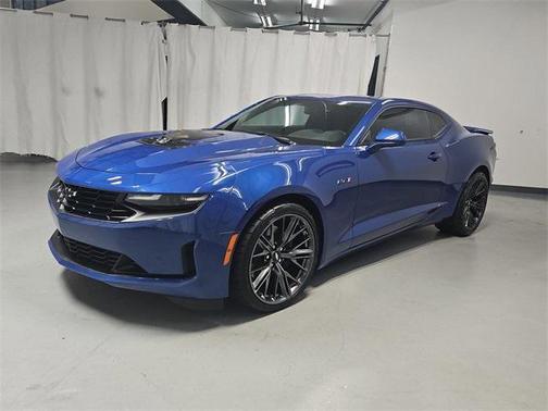 2021 Chevrolet Camaro RWD Coupe LT1