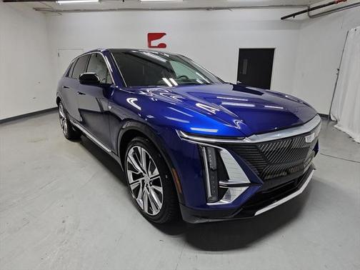 2024 Cadillac LYRIQ Luxury w/1SE