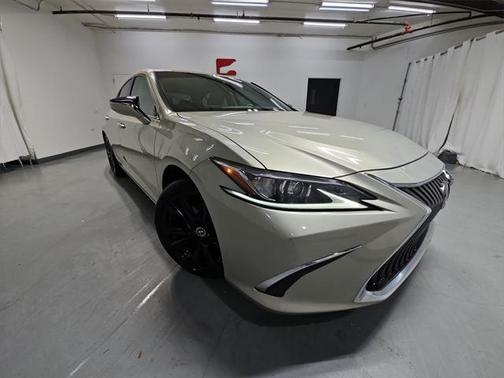 2021 Lexus ES 350 Base