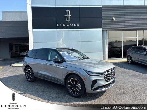 2025 Lincoln Nautilus Reserve