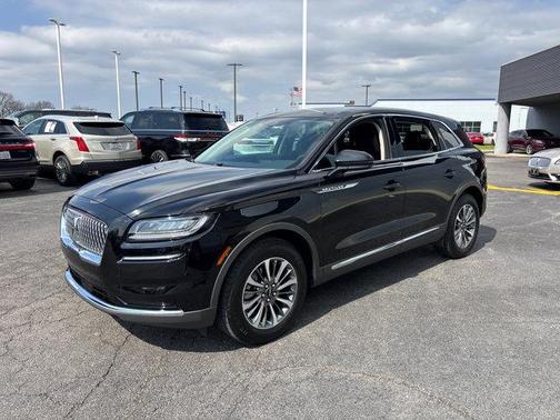 2023 Lincoln Nautilus Standard
